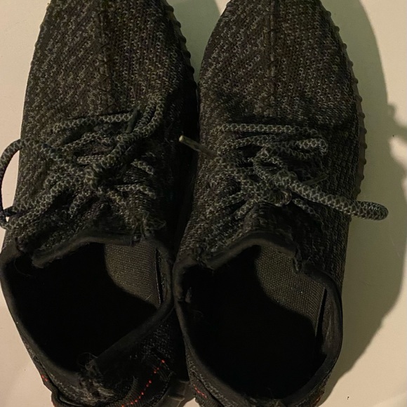 Light weight comfortable shoes, lightly used - Picture 3 of 4